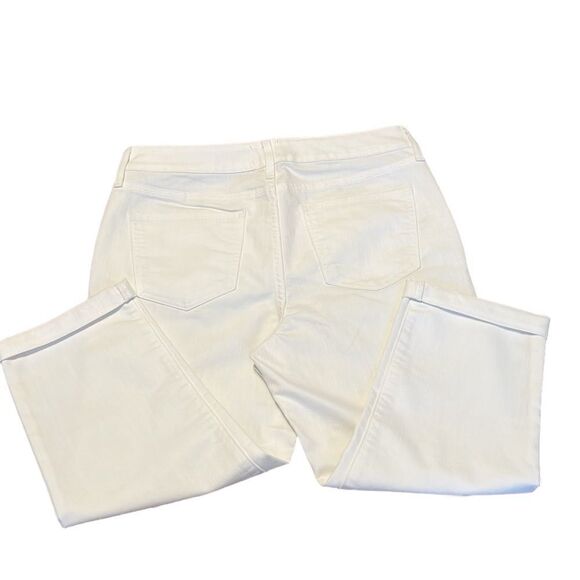 St John’s Bay size 12 white cuffed cropped jeans like new - Picture 3 of 8